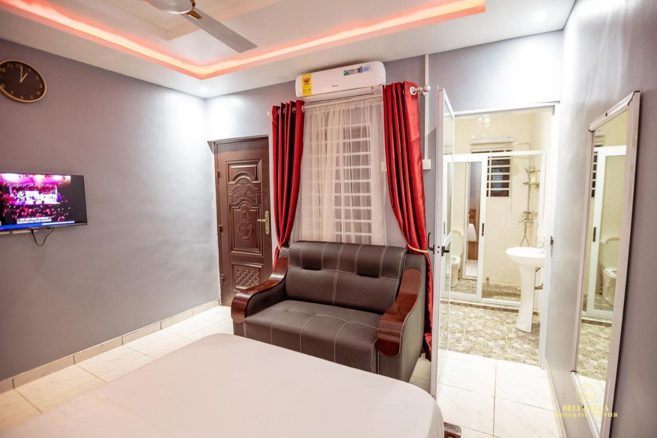 Bella Ella Hotel & Event Center Kasoa Екстер'єр фото