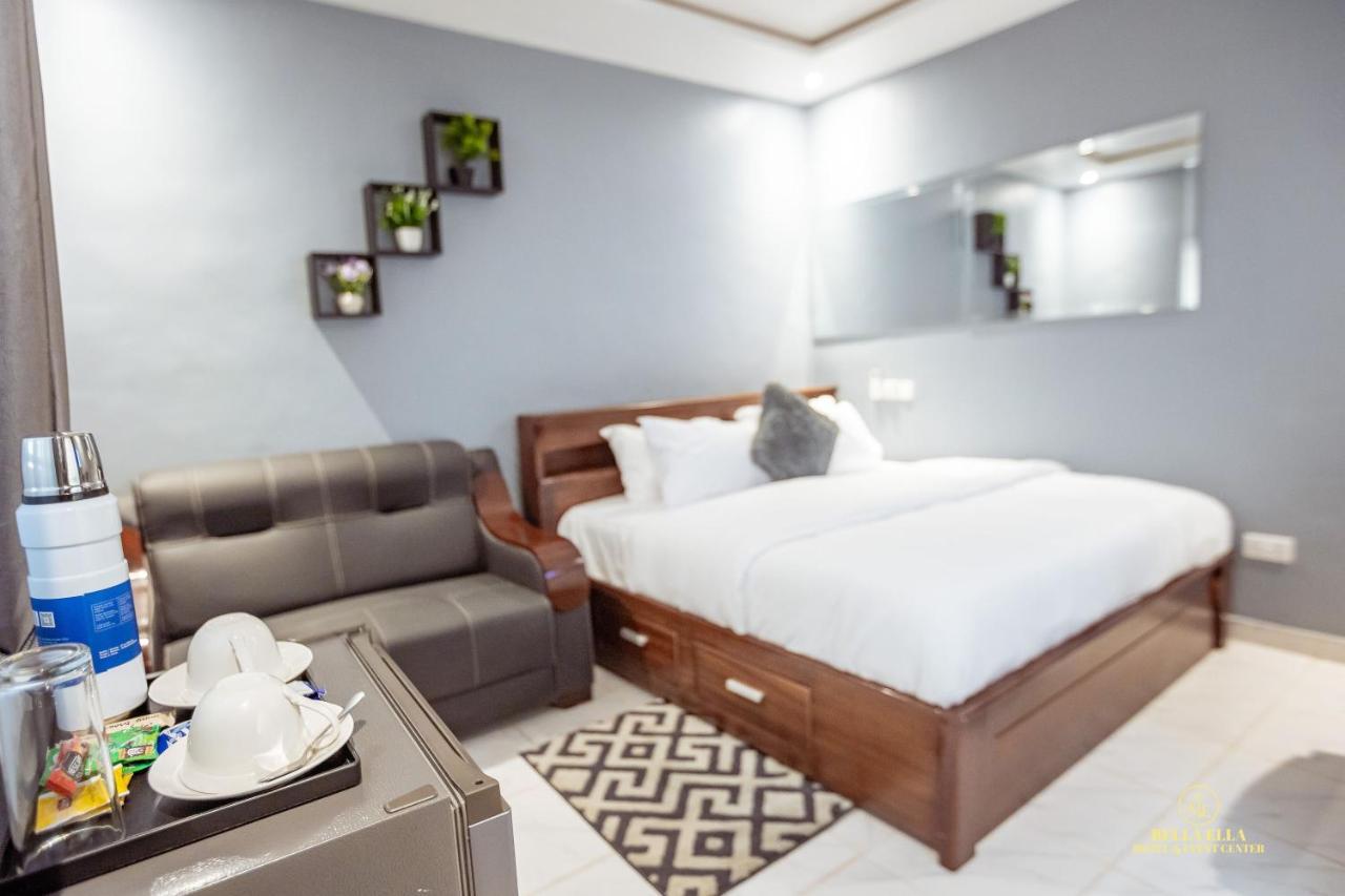 Bella Ella Hotel & Event Center Kasoa Екстер'єр фото